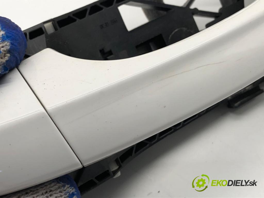 SKODA OCTAVIA III Kombi 2016 110 kW 1.4 TSI 1395 Kľučka vonkajšia pravy zad