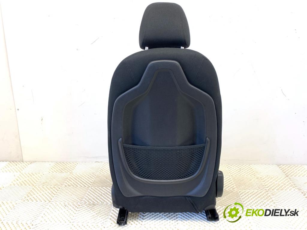 BMW F45 nadwozie wielkoprzestrzenne (MPV) 2016 110 kW 218 d 1995 Sedadlo pravy predný