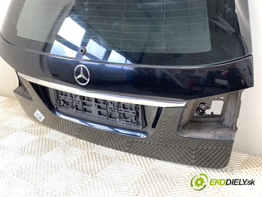 MERCEDES-BENZ S212 Kombi 2010 170 kW E 350 CDI (212.225) 2987 kapota zad 040
