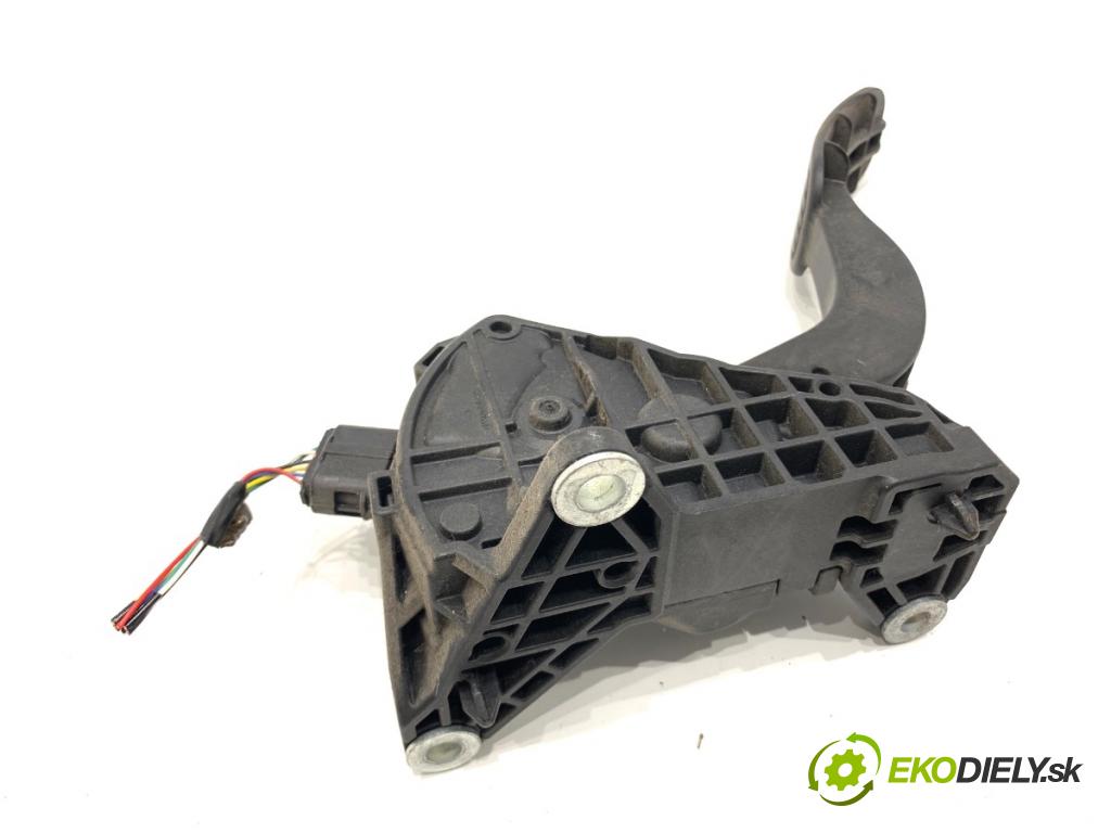 TOYOTA COROLLA E21 Kombi 2019 72 kW 1.8 Hybrid (ZWE211) 1798 Potenciometer plynu 78110-02210 (Potenciometer plynového pedálu)