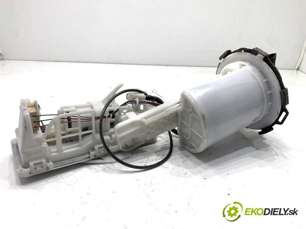 TOYOTA COROLLA E21 Kombi 2019 72 kW 1.8 Hybrid (ZWE211) 1798 Pumpa paliva 77020-02C21