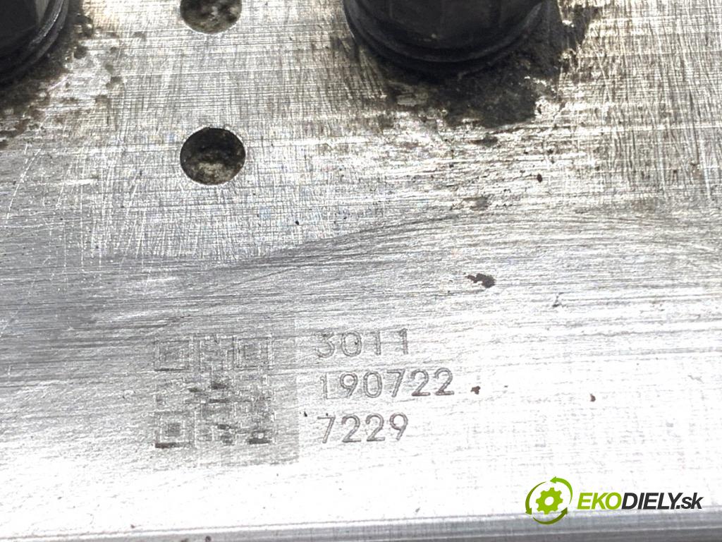 TOYOTA COROLLA E21 Kombi 2019 72 kW 1.8 Hybrid (ZWE211) 1798 Pumpa ABS 44510-12600 (Pumpa ABS)