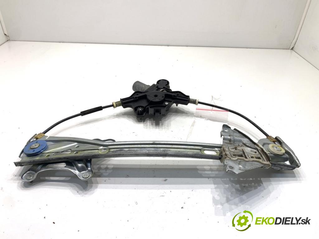 TOYOTA COROLLA E21 Kombi 2019 72 kW 1.8 Hybrid (ZWE211) 1798 Mechanizmus okna pravy predný 69810-02791 85701-02090
