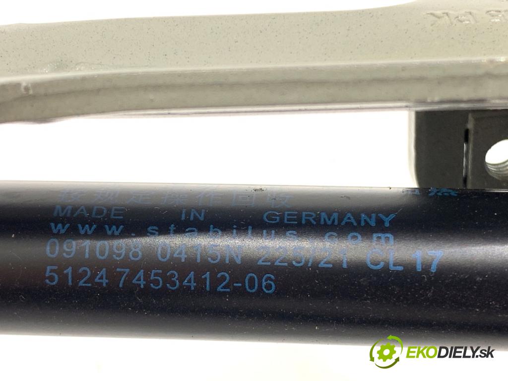 BMW G21 Kombi 2021 140 kW 320 d Mild-Hybrid 1995 Záves dverí ľavy zad 7453405 7453412