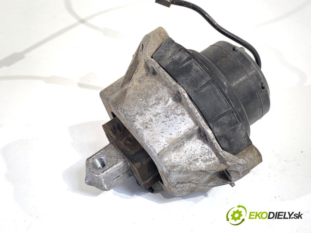 BMW G21 Kombi 2021 140 kW 320 d Mild-Hybrid 1995 AirBag Motor pravy 7582320