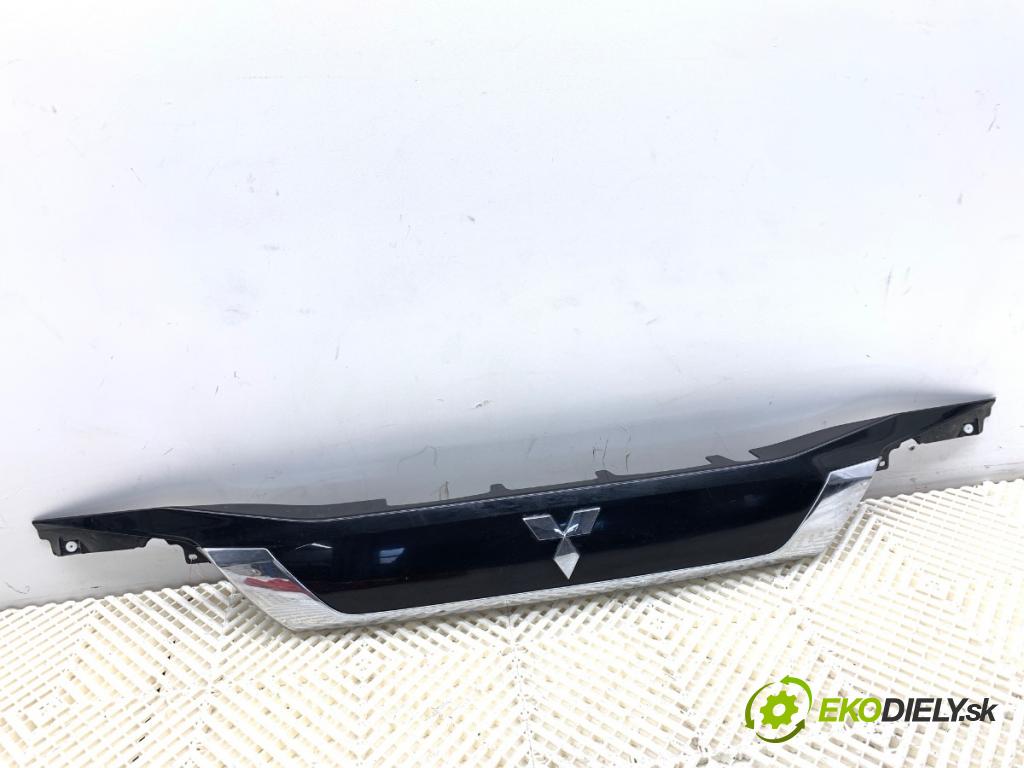 MITSUBISHI OUTLANDER III SUV 2015 89 kW 2.0 Hybrid 4WD (GG2W) 1998 lišta dveří zadní část 5817A265