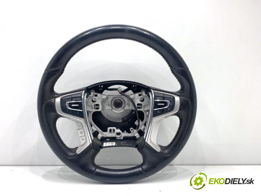 MITSUBISHI OUTLANDER III SUV 2015 89 kW 2.0 Hybrid 4WD (GG2W) 1998 volant  (Volant)