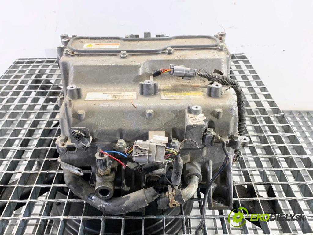 MITSUBISHI OUTLANDER III SUV 2015 89 kW 2.0 Hybrid 4WD (GG2W) 1998 konvertor Menič 9410A095