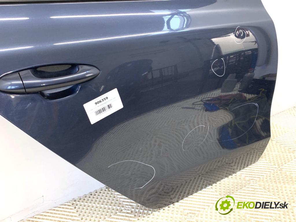 KIA CEED Kombi 2015 81 kW 1.6 CRDi 110 1582 Dvere pravy zad D7