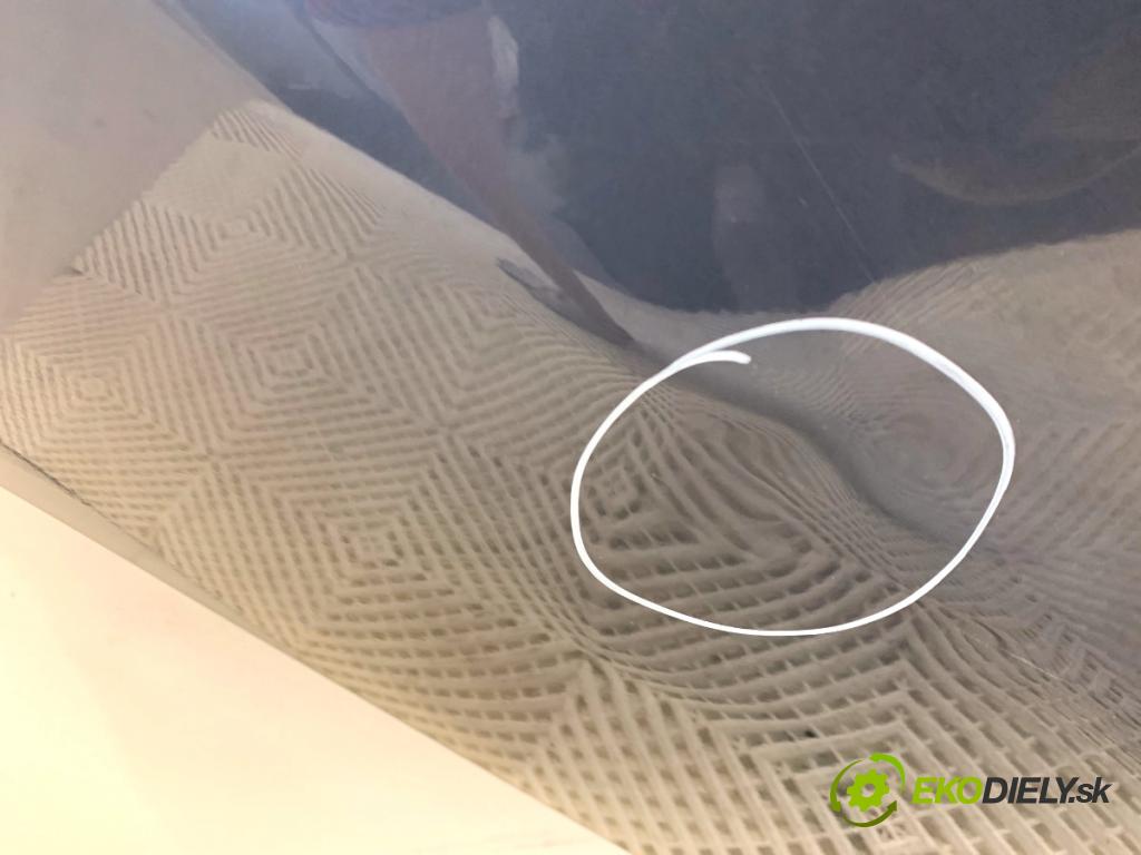 KIA CEED Kombi 2015 81 kW 1.6 CRDi 110 1582 Dvere ľavy zad D7