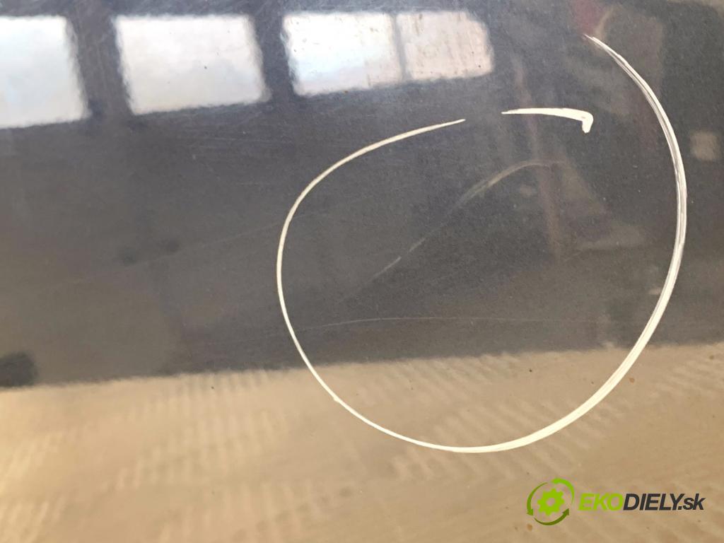 KIA CEED Kombi 2015 81 kW 1.6 CRDi 110 1582 Dvere pravy predný D7