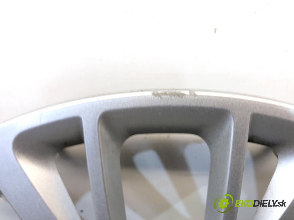 KIA CEED Kombi 2015 81 kW 1.6 CRDi 110 1582 puklica 15
