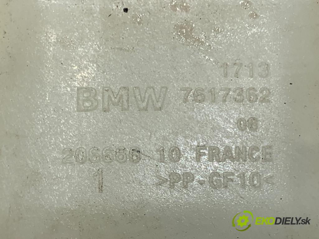 BMW F45 nadwozie wielkoprzestrzenne (MPV) 2016 110 kW 218 d 1995 Nádržka vyrovnávacia (kvapaliny) chladiaceho 7617362