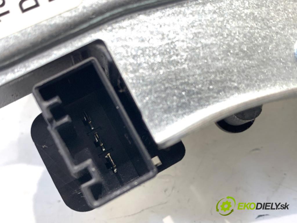 BMW F45 nadwozie wielkoprzestrzenne (MPV) 2016 110 kW 218 d 1995 Motor stieračov zad 7320260