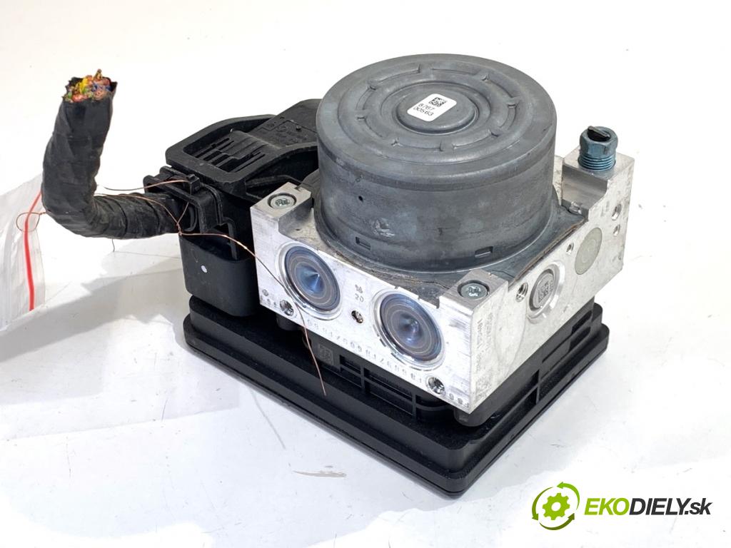 BMW F45 nadwozie wielkoprzestrzenne (MPV) 2016 110 kW 218 d 1995 Pumpa ABS 6877109 (Pumpa ABS)