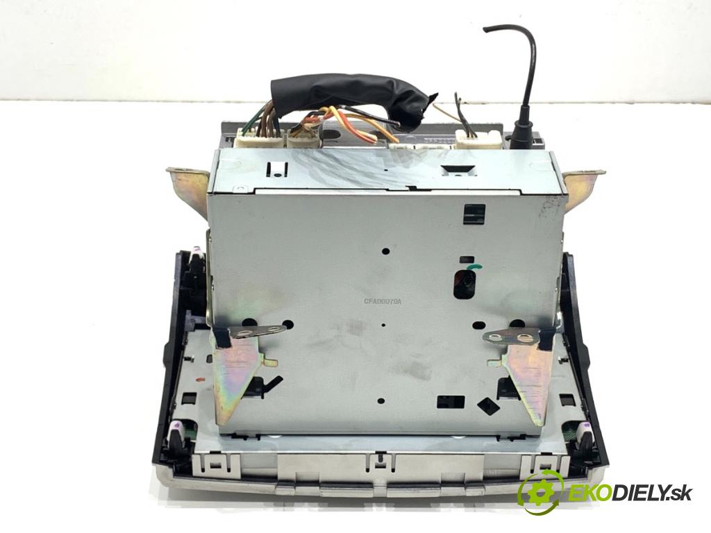 TOYOTA COROLLA E13 nadwozie wielkoprzestrzenne (MPV) 2004 81 kW 1.6 (ZNR10_) 1598 RADIO 86120-0F010 (Audio zariadenie)