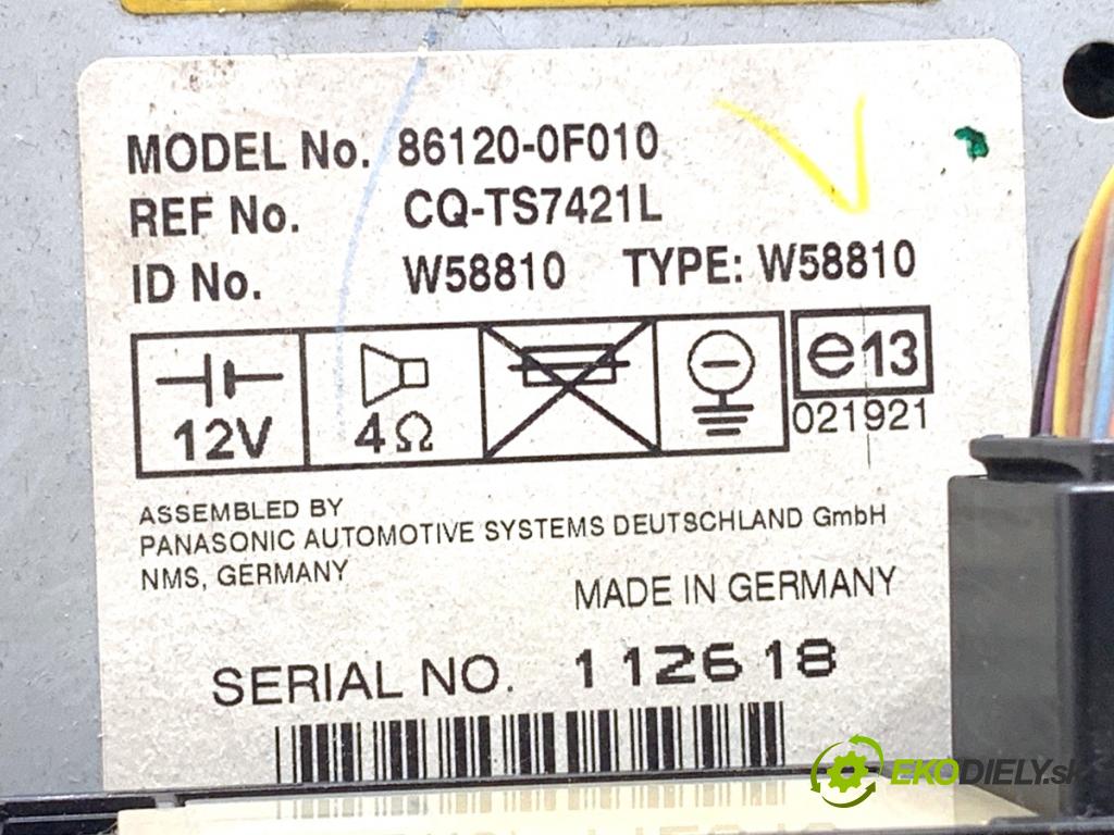 TOYOTA COROLLA E13 nadwozie wielkoprzestrzenne (MPV) 2004 81 kW 1.6 (ZNR10_) 1598 RADIO 86120-0F010 (Audio zariadenie)