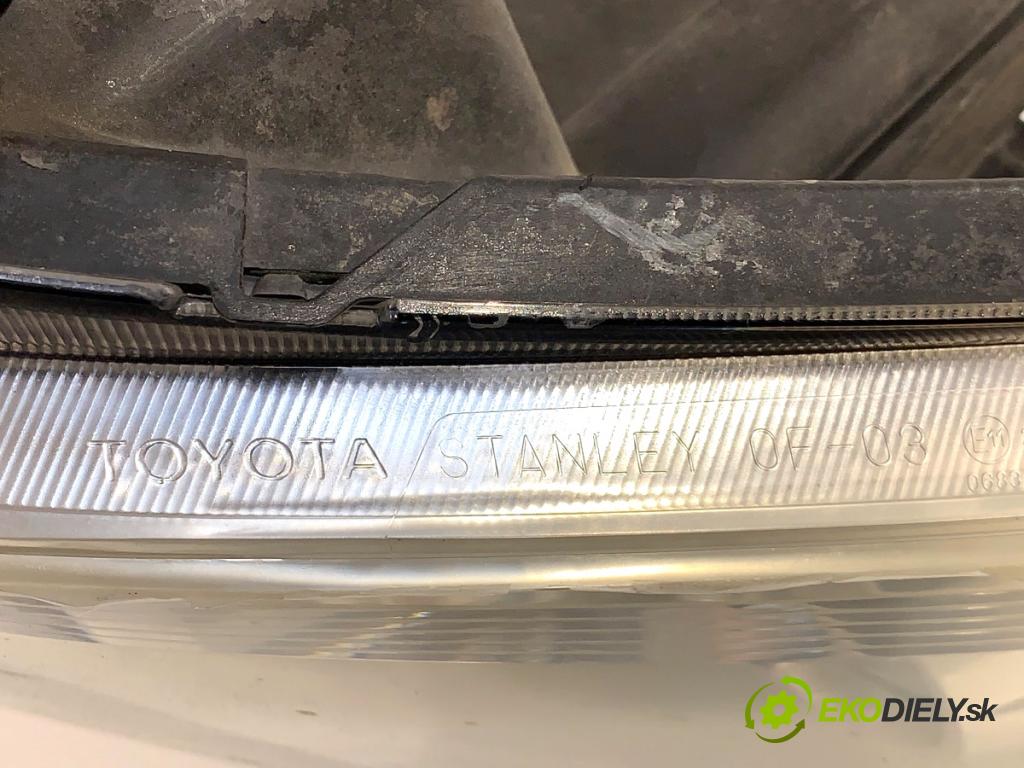 TOYOTA COROLLA E13 nadwozie wielkoprzestrzenne (MPV) 2004 81 kW 1.6 (ZNR10_) 1598 Svetlomet ľavy predný