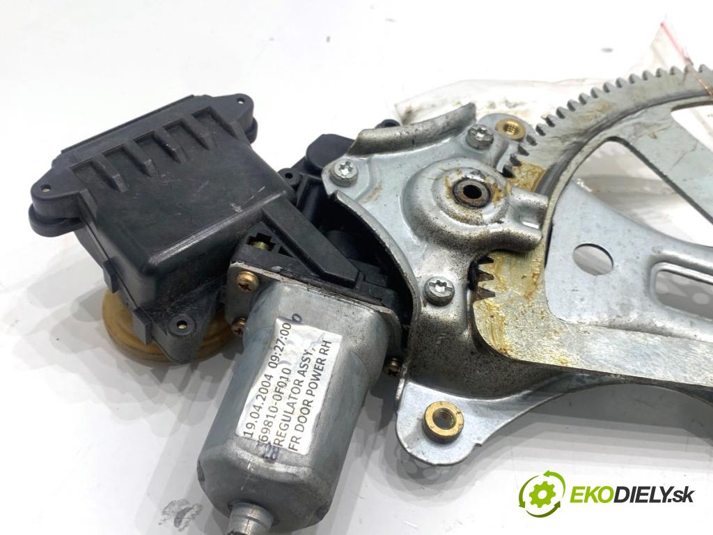 TOYOTA COROLLA E13 nadwozie wielkoprzestrzenne (MPV) 2004 81 kW 1.6 (ZNR10_) 1598 Mechanizmus okna pravy predný 69810-0F010