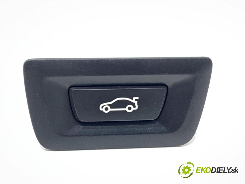 BMW G21 Kombi 2021 140 kW 320 d Mild-Hybrid 1995 vypínač otvárania dverí 9275119