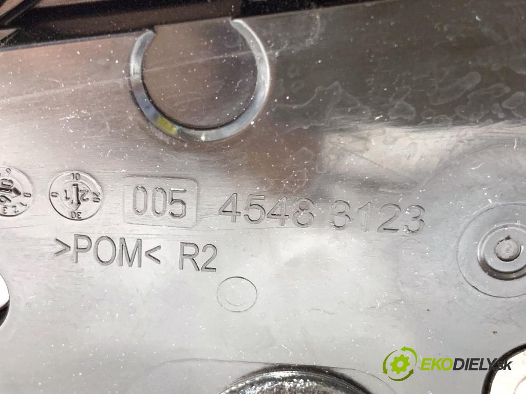 BMW G21 Kombi 2021 140 kW 320 d Mild-Hybrid 1995 zámok Dvere pravy zad 7445046