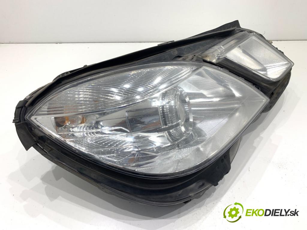 MERCEDES-BENZ S212 Kombi 2010 170 kW E 350 CDI (212.225) 2987 Svetlomet pravy predný A2128208261