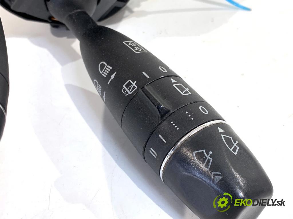 MERCEDES-BENZ S212 Kombi 2010 170 kW E 350 CDI (212.225) 2987 Prepínač kombinovaný A2129008602 (Prepínacie páčky pod volantom)