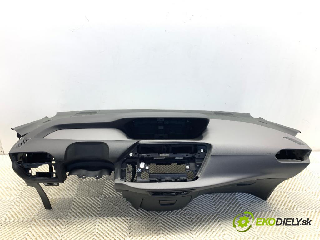 CITROEN C4 PICASSO II nadwozie wielkoprzestrzenne (MPV) 2018 88 kW 1.6 BlueHDi 120 1560 palubní doska  (Palubní deska)