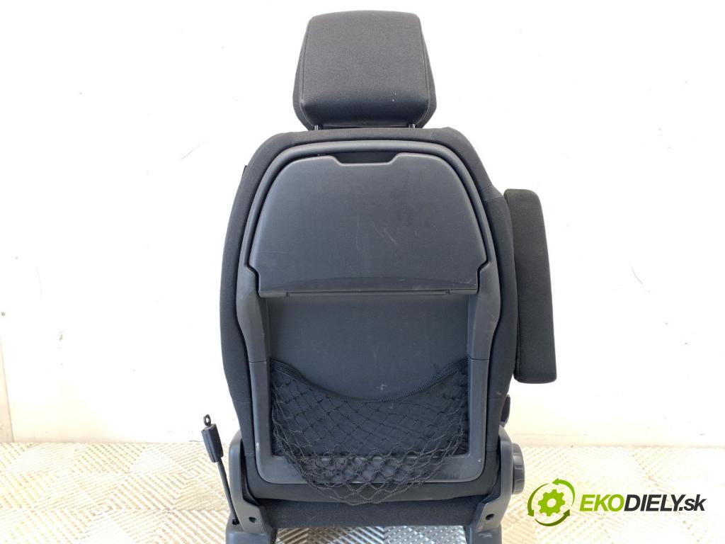 CITROEN C4 PICASSO II nadwozie wielkoprzestrzenne (MPV) 2018 88 kW 1.6 BlueHDi 120 1560 Sedadlo ľavy predný