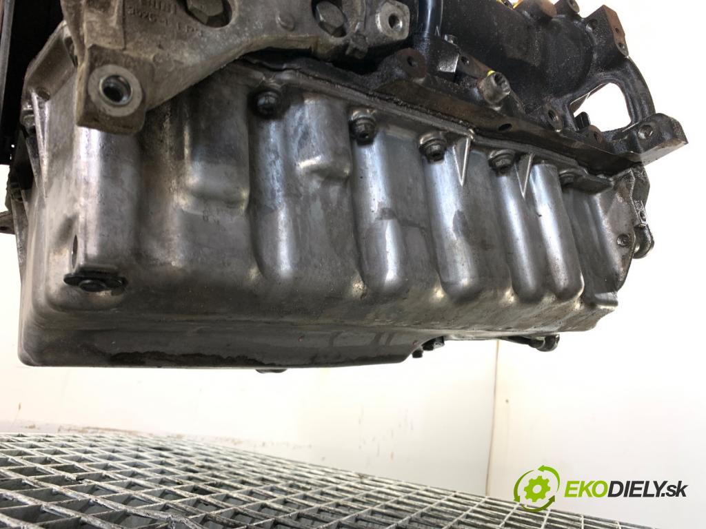 VW PASSAT B8 Kombi 2015 110 kW 2.0 TDI 1968 Motor CRL (Motor)