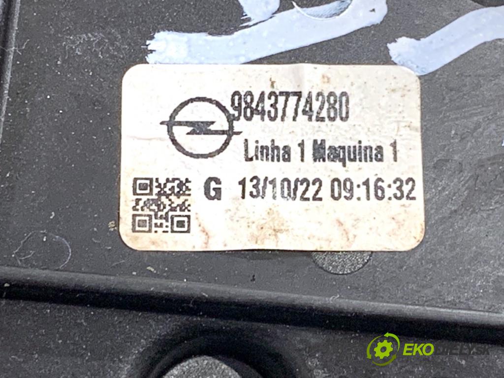 OPEL MOKKA SUV 2022 96 kW 1.2 (76) 1199 Mechanizmus okna ľavy zad 9843774280