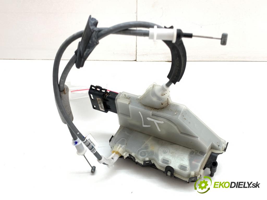 OPEL MOKKA SUV 2022 96 kW 1.2 (76) 1199 zámok dveře levý zadní část 444535