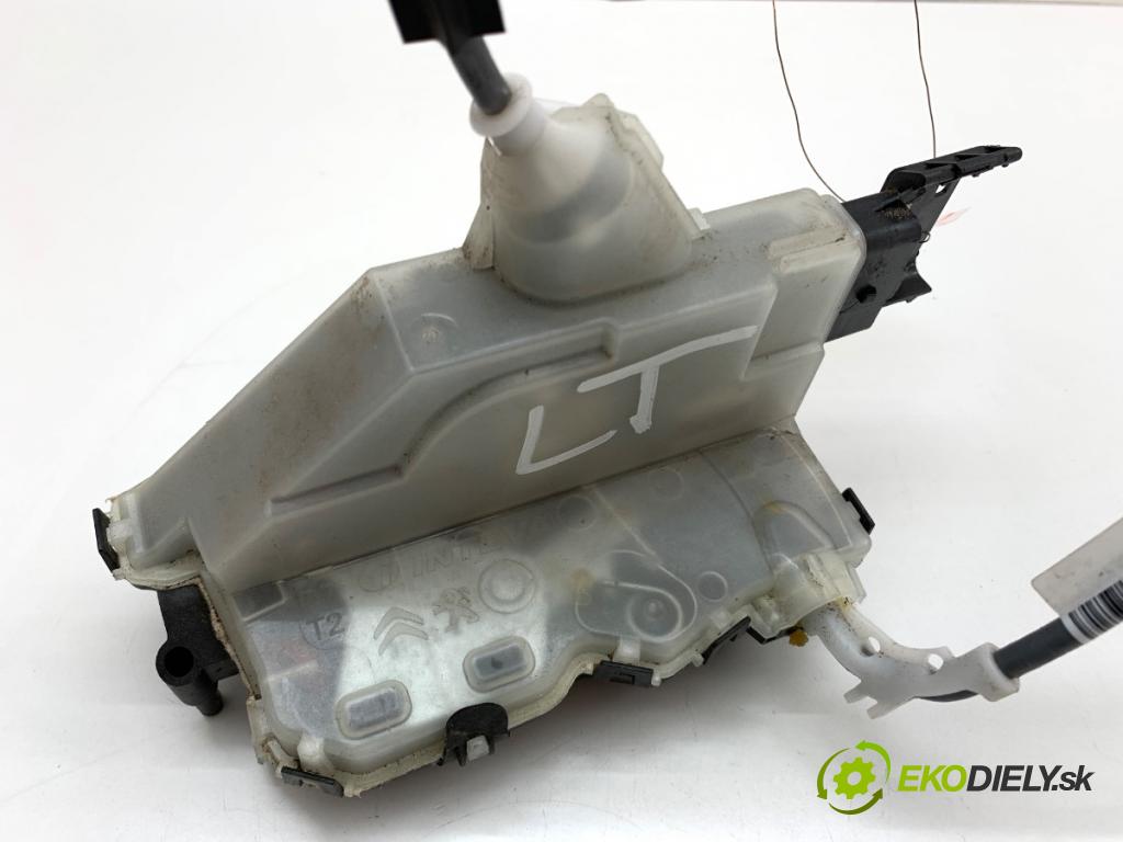 OPEL MOKKA SUV 2022 96 kW 1.2 (76) 1199 zámok dveře pravý zadní část 444537