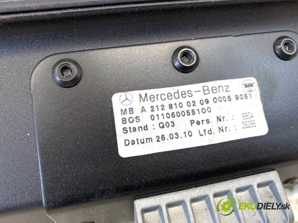 MERCEDES-BENZ S212 Kombi 2010 170 kW E 350 CDI (212.225) 2987 Roleta kufra