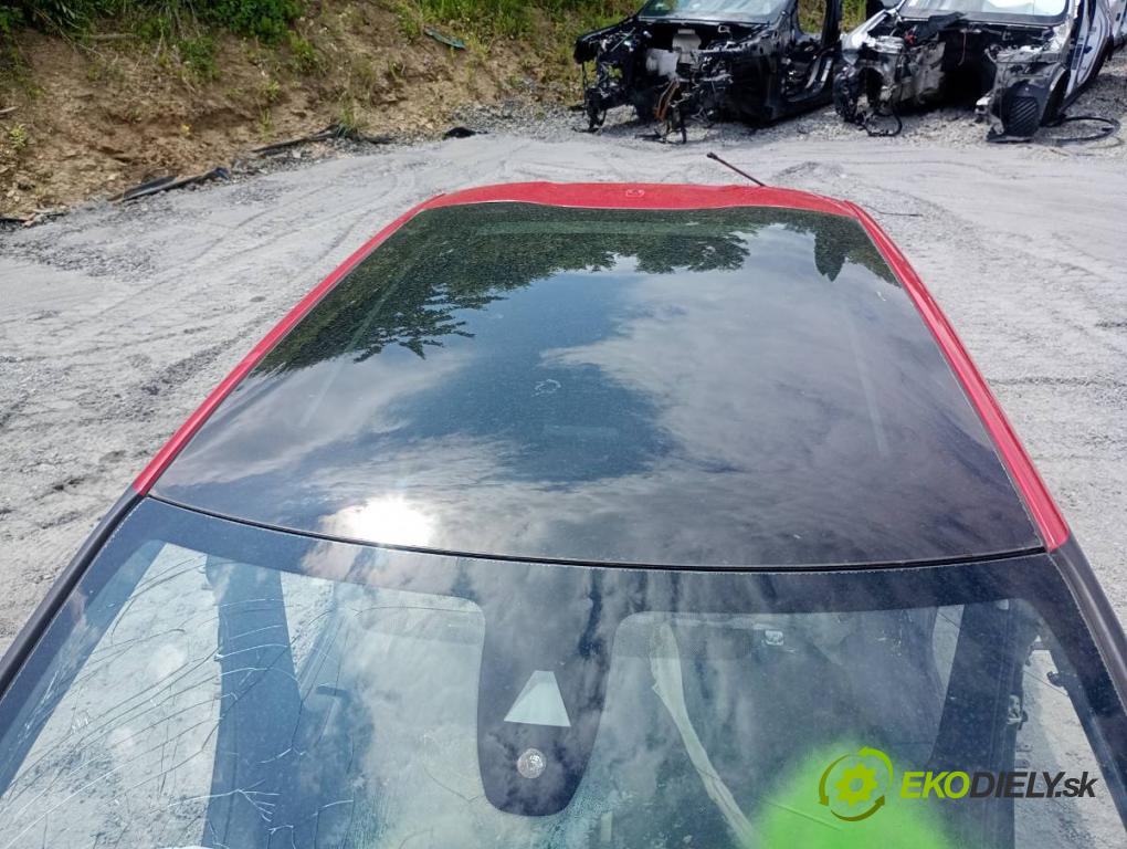 CITROEN C3 III liftback 2018 81 kW 1.2 PURETECH 110 1199 karoséria ČTVRŤÁK: Blatník prah strecha PODŁUŻNICA