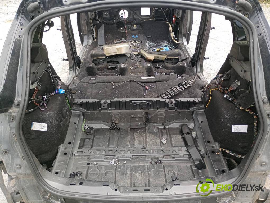 BMW F45 nadwozie wielkoprzestrzenne (MPV) 2016 110 kW 218 d 1995 karoséria ČTVRŤÁK: Blatník prah strecha PODŁUŻNICA