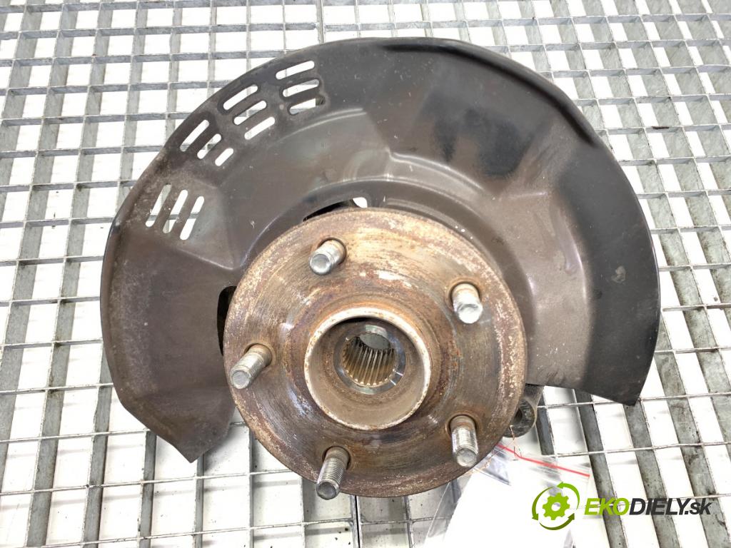 TOYOTA YARIS IV SUV 2022 68 kW 1.5 Hybrid (MXPJ10) 1490 náboj pravý přední část 