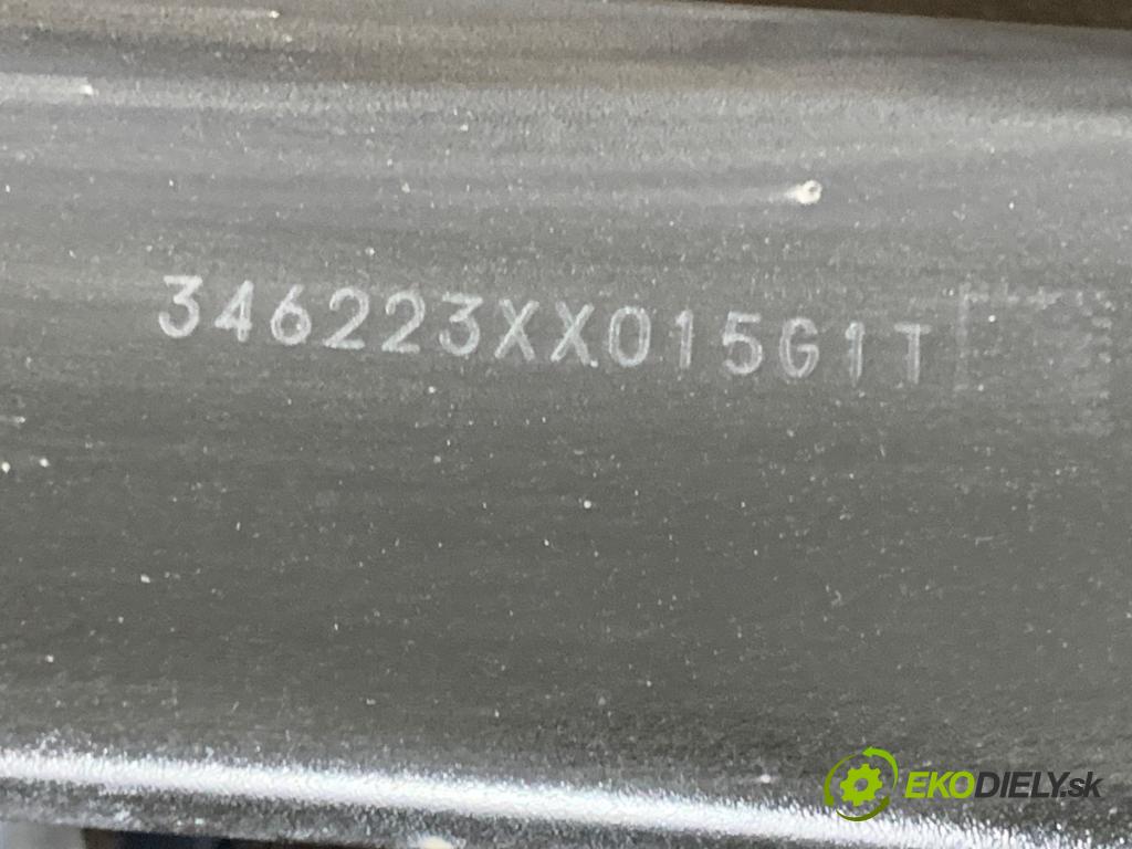 TOYOTA YARIS IV SUV 2022 68 kW 1.5 Hybrid (MXPJ10) 1490 výztuha zadní část