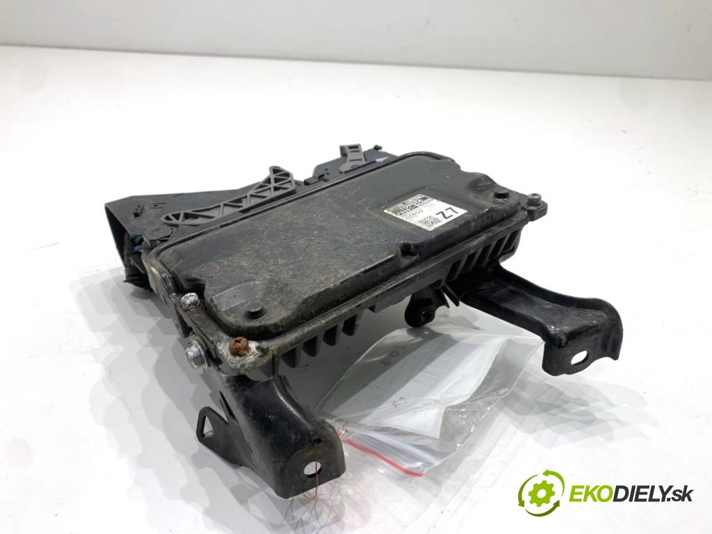 TOYOTA YARIS IV SUV 2022 68 kW 1.5 Hybrid (MXPJ10) 1490 riadiaca jednotka Motor 89661-0UA00 (Riadiaca jednotka)