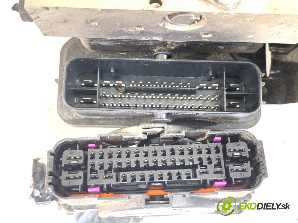 TOYOTA YARIS IV SUV 2022 68 kW 1.5 Hybrid (MXPJ10) 1490 Pumpa ABS 44540-0D860 (Pumpa ABS)