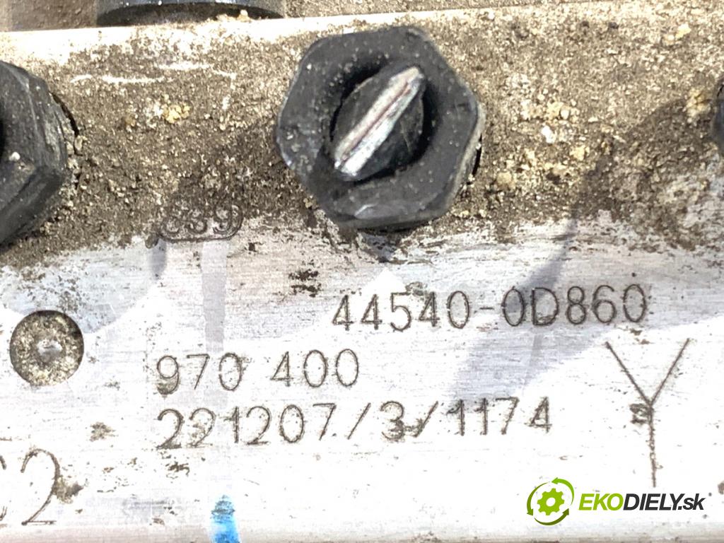 TOYOTA YARIS IV SUV 2022 68 kW 1.5 Hybrid (MXPJ10) 1490 Pumpa ABS 44540-0D860 (Pumpa ABS)