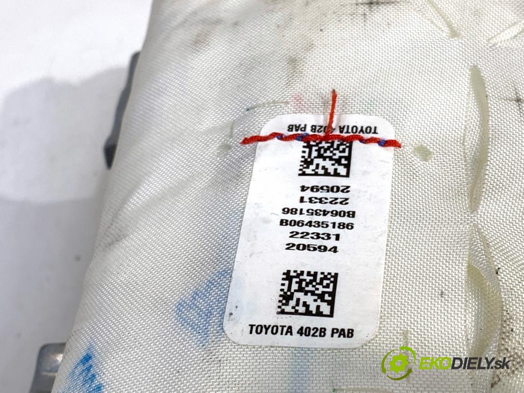 TOYOTA YARIS IV SUV 2022 68 kW 1.5 Hybrid (MXPJ10) 1490 AirBag spolujazdca  (Airbag)