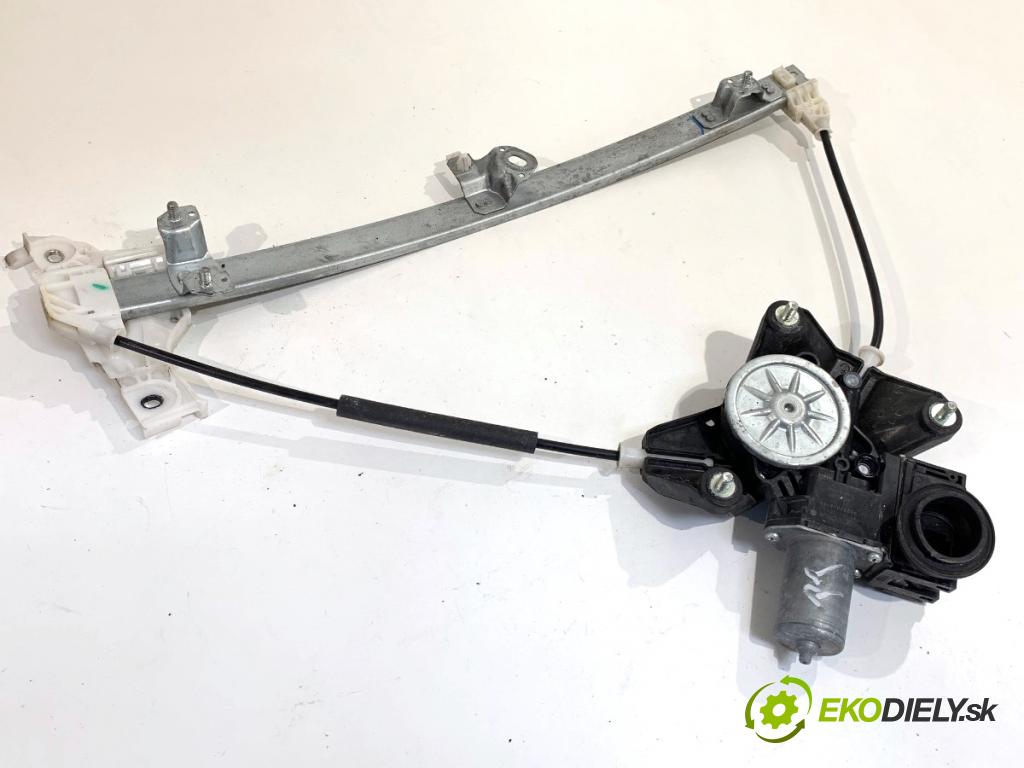 TOYOTA YARIS IV SUV 2022 68 kW 1.5 Hybrid (MXPJ10) 1490 Mechanizmus okna pravy zad 85710-0D550