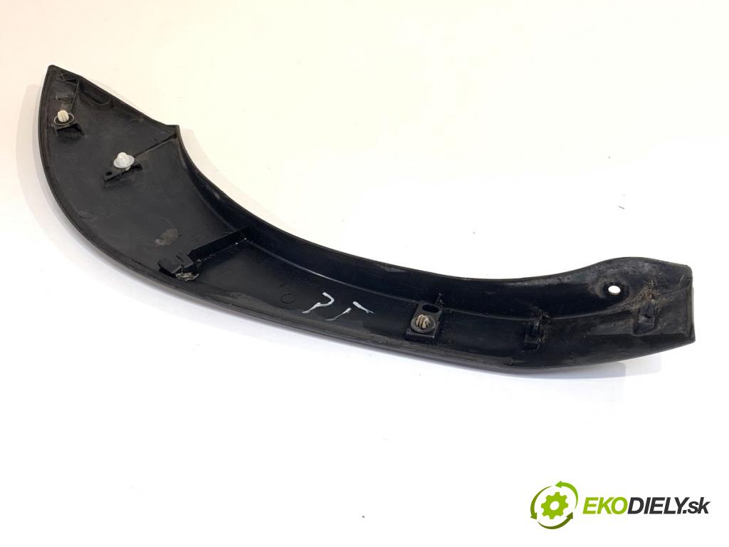 TOYOTA YARIS IV SUV 2022 68 kW 1.5 Hybrid (MXPJ10) 1490 Lišta Dvere pravy zad 75087-0D010