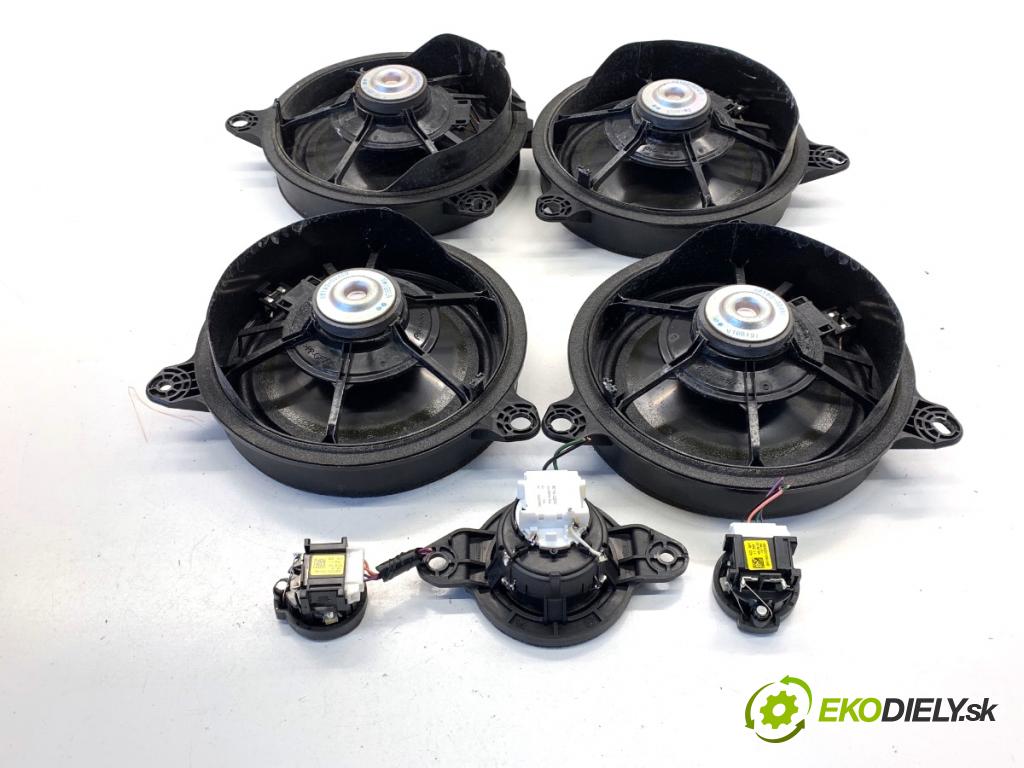 TOYOTA YARIS IV SUV 2022 68 kW 1.5 Hybrid (MXPJ10) 1490 reproduktory 86160-0D450 86150-02230