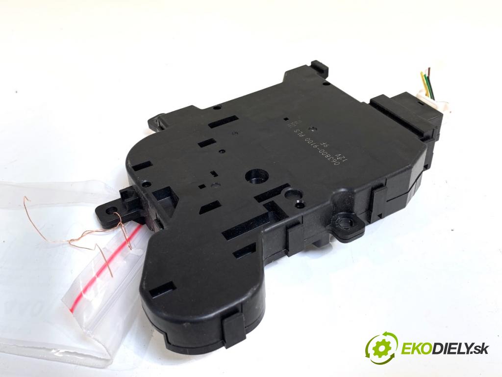 TOYOTA YARIS IV SUV 2022 68 kW 1.5 Hybrid (MXPJ10) 1490 Motor kúrenia 063800-9100
