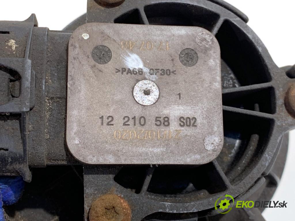 OPEL ASTRA K Kombi 2020 90 kW 1.5 CRDI (35) 1496 Obal filtra paliva 1221058S02 (Obal palivového filtra)