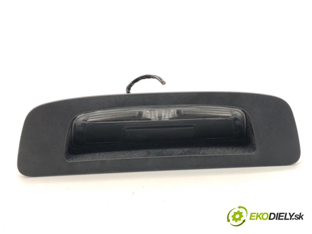 OPEL ASTRA K Kombi 2020 90 kW 1.5 CRDI (35) 1496 klika dveří zadní část 23477578
