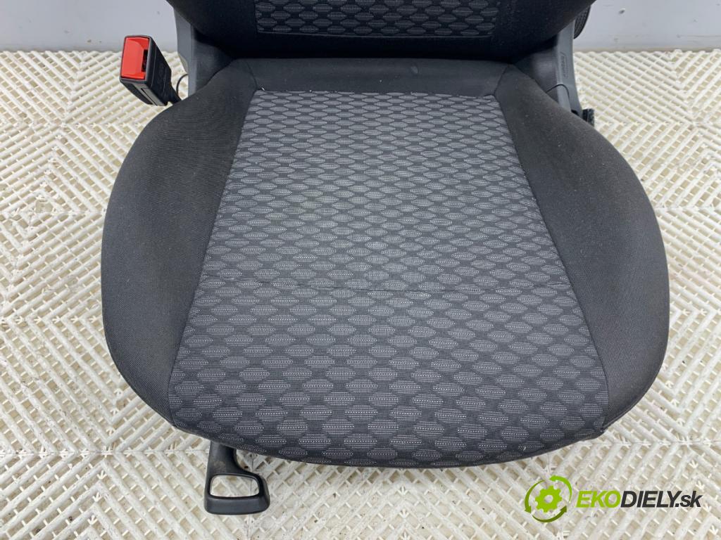 OPEL ASTRA K Kombi 2020 90 kW 1.5 CRDI (35) 1496 Sedadlo ľavy predný