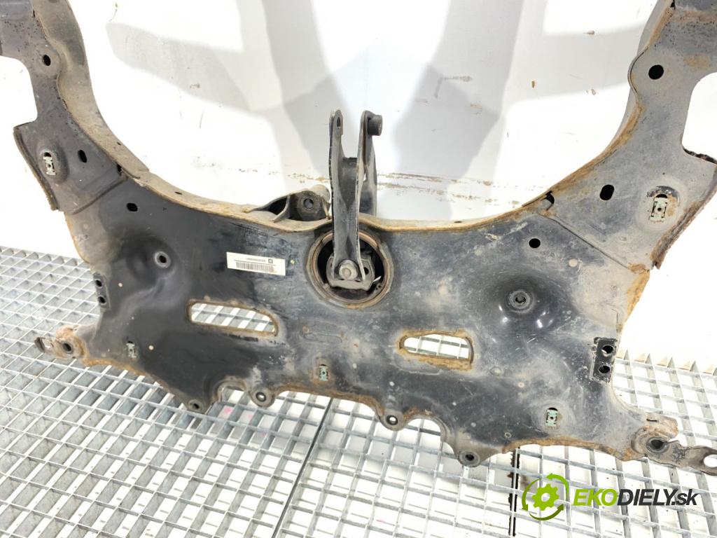 OPEL ASTRA K Kombi 2020 90 kW 1.5 CRDI (35) 1496 Výstuha pod Motor (Výstuha predná)